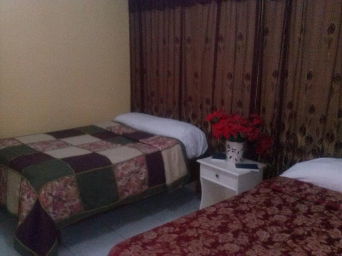 Hotel Cacique Barahona ภายนอก รูปภาพ